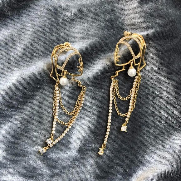 VERMEER EARRINGS - Picture 1 of 2